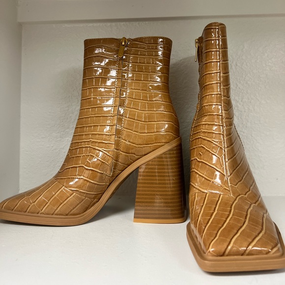 Sam Edelman Carmel Booties - Picture 3 of 5